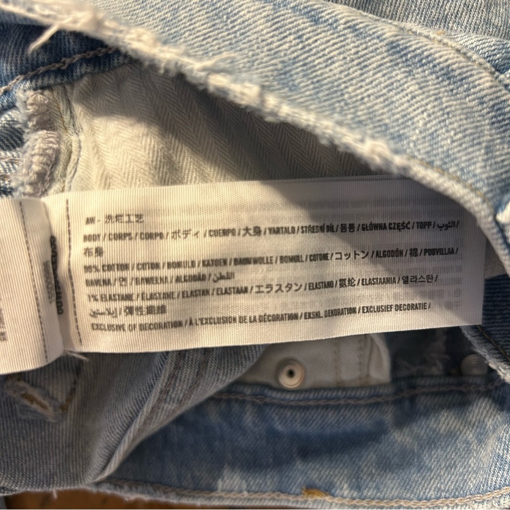 Abercrombie & Fitch ‘90s Straight Ultra High Rise Asymetrical Waist Jeans, 29/8s - Picture 9 of 10